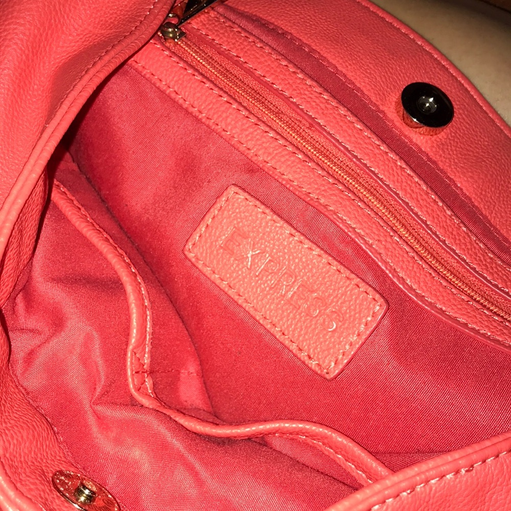 Purse - Picture 5 of 7